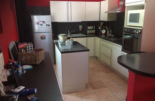 Venga de vacaciones a nuestra casa Caumont sur Durance (84510).