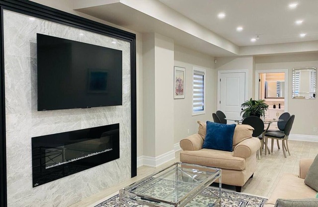 Come enjoy your stay at Niagara-on-the-Lake Inn!