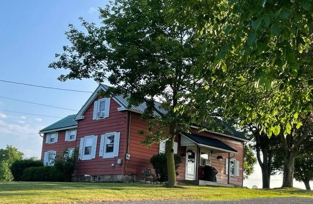 Come relax at Seneca’s Charm! A gem in the Finger Lakes!