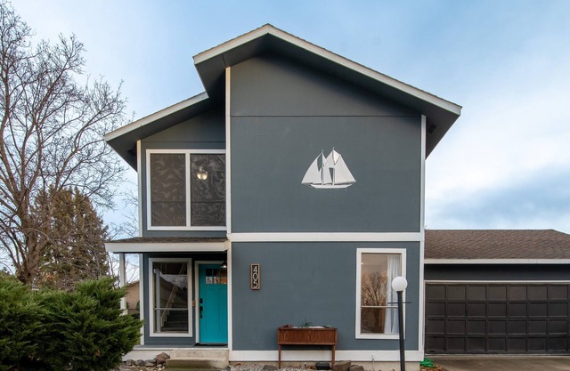 Come Sail Away Home - Wonderful 3-Bedroom Home
