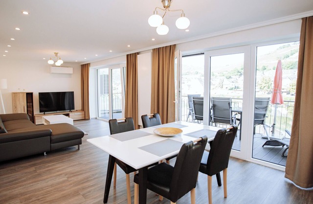 Cómodo apartamento recientemente renovado con un gran balcón u. 2 recámaras
