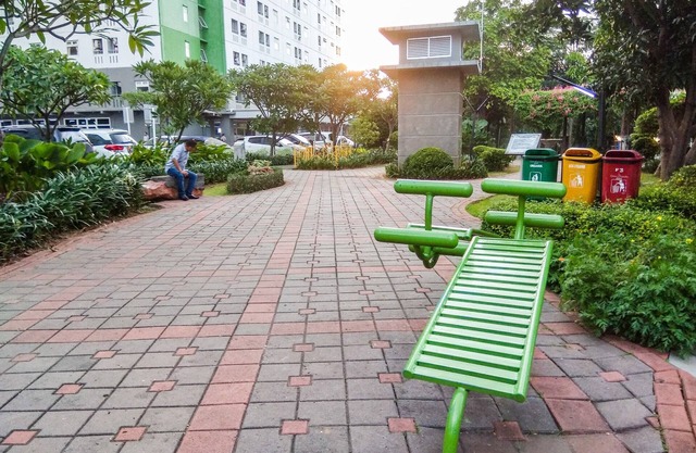 Comfort 2Br Apartment At Green Pramuka City