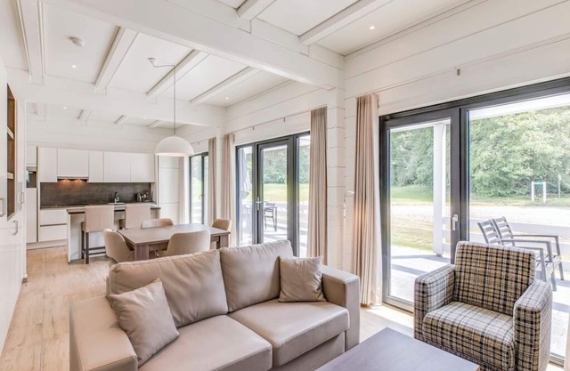 Comfort 4-person villa in the holiday park Landal Mooi Zutendaal