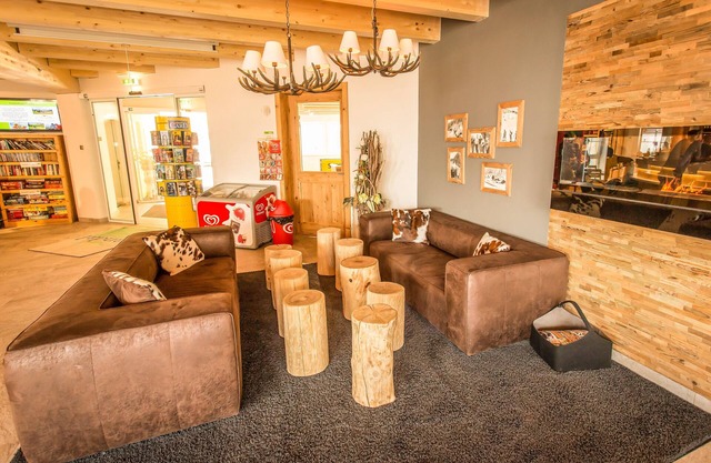 Comfort 6-person apartment in the holiday park Landal Katschberg