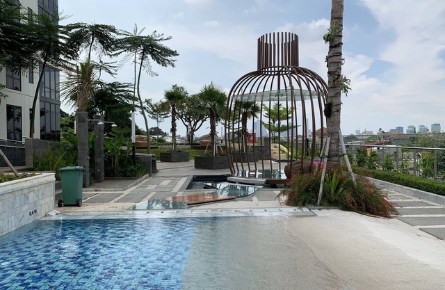 Comfort And Elegant 2Br At Permata Hijau Suites Apartment