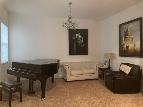 Comfort and Style Full bed