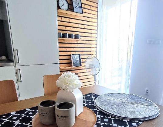 Comfort Apartment for 6 & Loggia & Free Parking