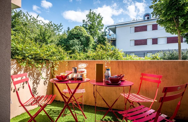 GUARANTEED COMFORT - BIKES / PARKING / BREAKFAST / NETFLIX - 28 m2 - EXCEPTIONAL SERVICES