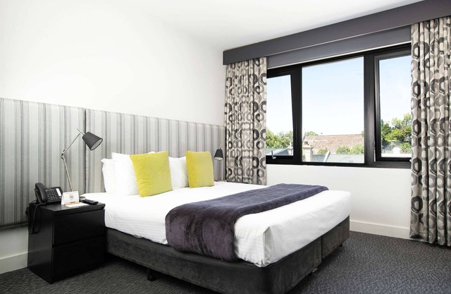 Comfort Hotel East Melbourne