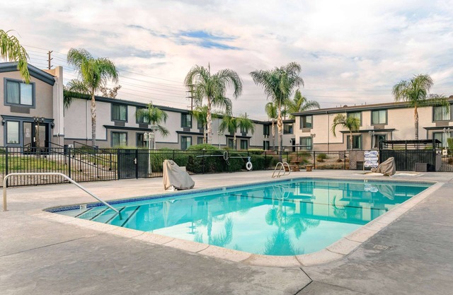 Comfort Inn And Suites Colton