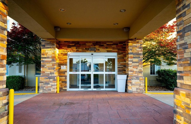 Comfort Inn South Tulsa - Woodland Hills