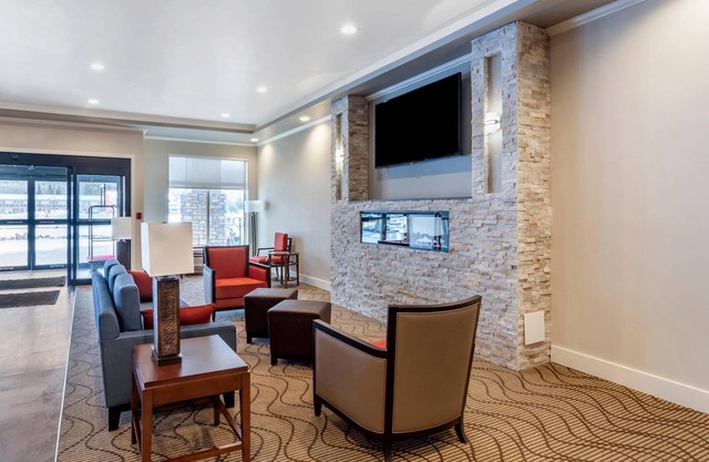 Comfort Inn & Suites