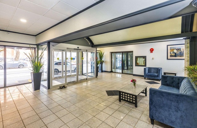 Comfort Inn & Suites Downtown Edmonton