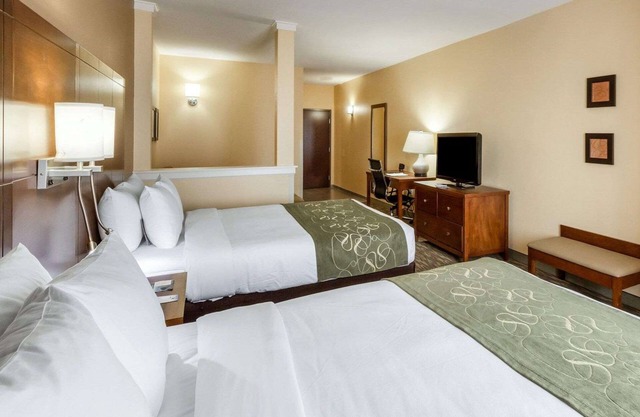 Comfort Suites Cotulla near I-35