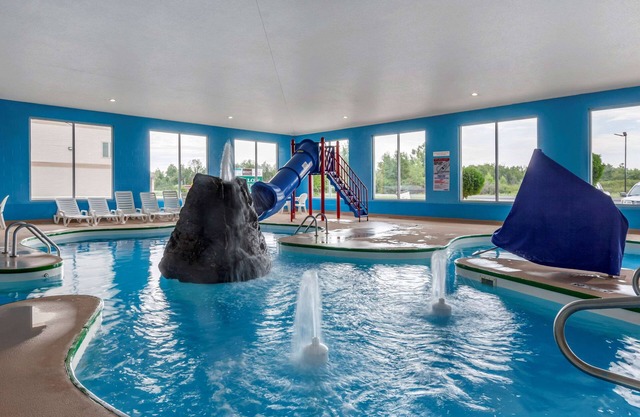 Comfort Suites Escanaba