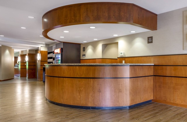 Comfort Suites North
