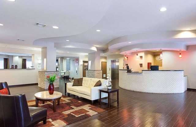 Comfort Suites Mandeville - Covington