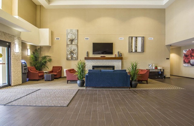 Comfort Suites Regina