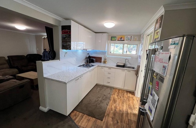 Comfortable 1BR Stay in South Launceston – Happy Haven Lodge with Massage Chair