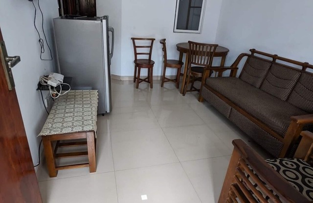 Comfortable 2-Bedroom Apartment with Full Kitchen & Living Space