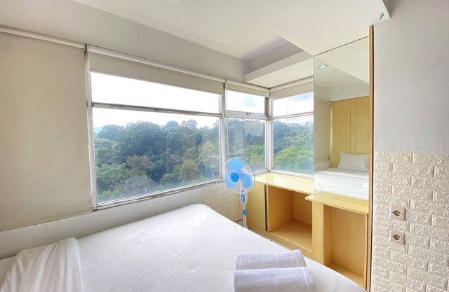 Comfortable 2Br Apartment Ac In Living Room At The Jarrdin Cihampelas