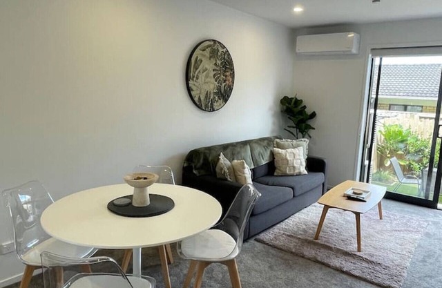 Comfortable 2BR Home on Te Kanawa Crescent