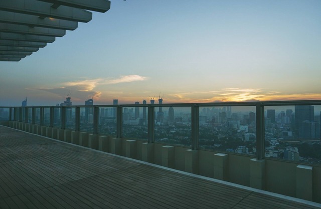 Comfortable and Modern 2BR Menteng Park Apartment