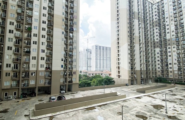 Comfortable and Nice 2BR Apartment at Podomoro Golf View