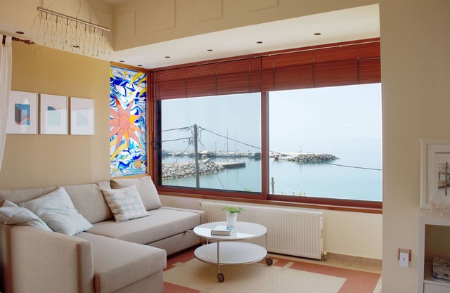 Apartamento confortable con vistas al mar