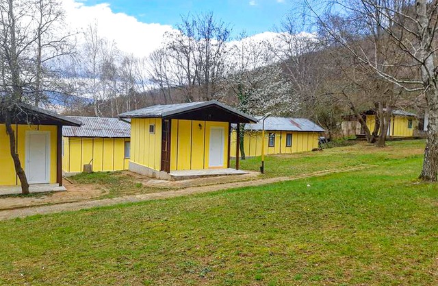Cómodo bungalow para dos en el corazón del bosque.