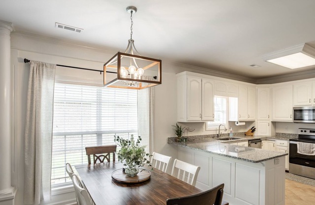 Comfortable Home in Decatur, AL
