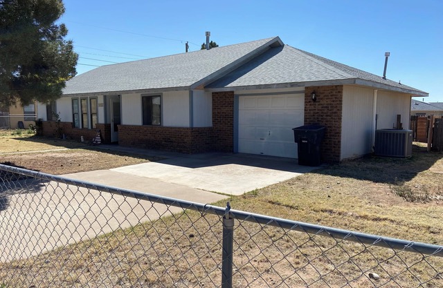 Comfortable home in Alamogordo
