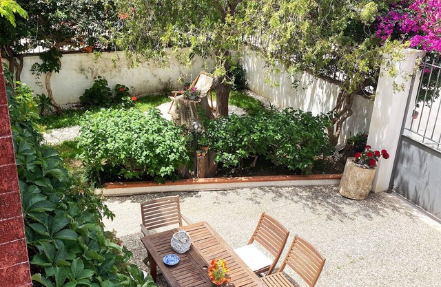 Comfortable Villa, near the sea in the small village Tonnara di Bonagia.