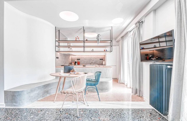 Comfortable Living in Athens 2BR Apartment