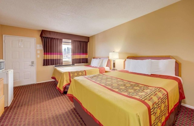 Comfortable Oren Stay Near Ashland Vineyards & Winery | Two Rooms, Free Parking