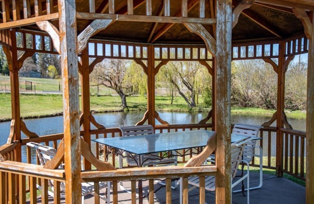 Comfortable, Private Guest Lodging