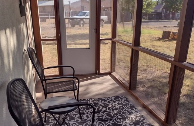 Comfortable Relaxing - Mountain Views