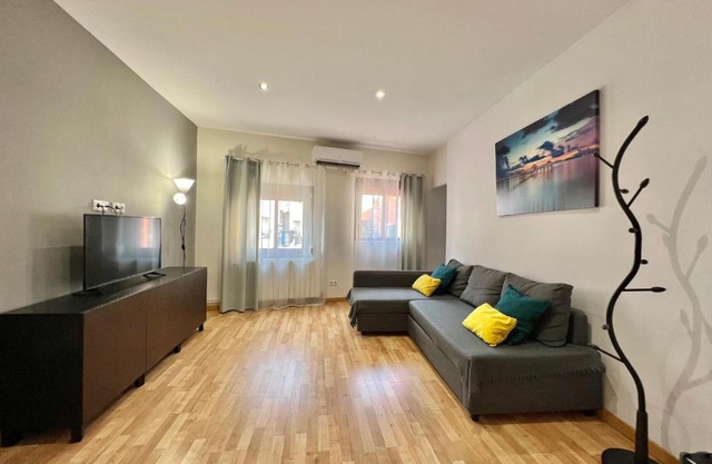 Comfortable renovated flat, WiFi!