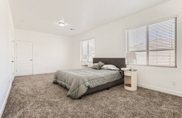 Comfortable renovated home in Great Location - 3/2