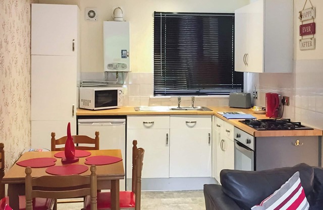 2 bedroom accommodation in Cargill, Perthshire