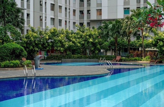 Comfortable Studio @ Green Bay Pluit Apartment