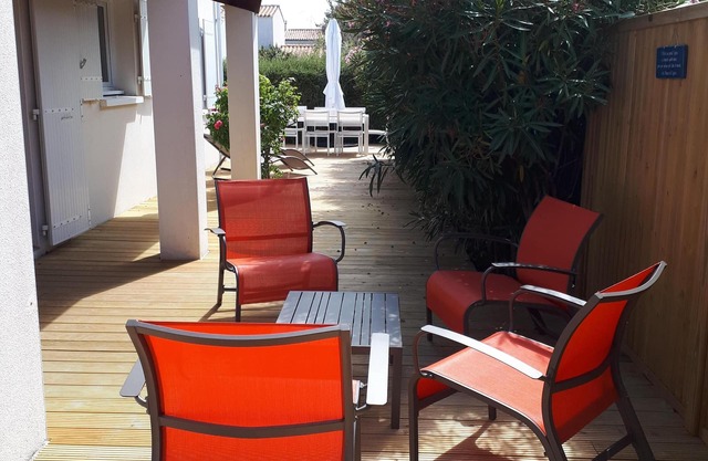 Confortable villa renovada en 2017 en una tranquila zona residencial