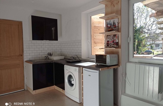 Comfortable, well-equipped and renovated studio