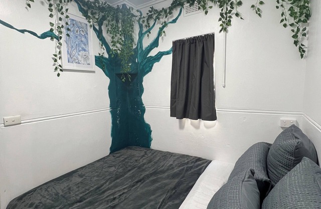 Comforting Stay with Spacious & Serene Bath