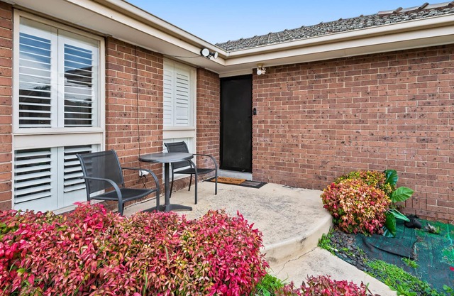 Comfy 4-Bed Home with a Generous Garden