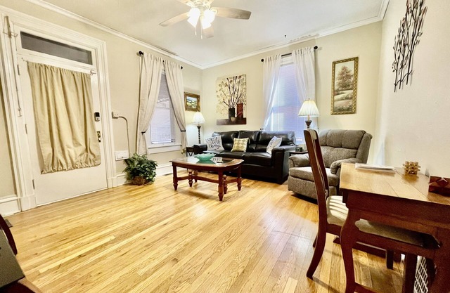 Comfy Abode For Traveling Professionals