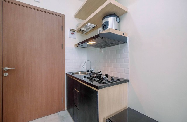 Comfy And Stylish Studio Podomoro Golf View Apartment By Travelio