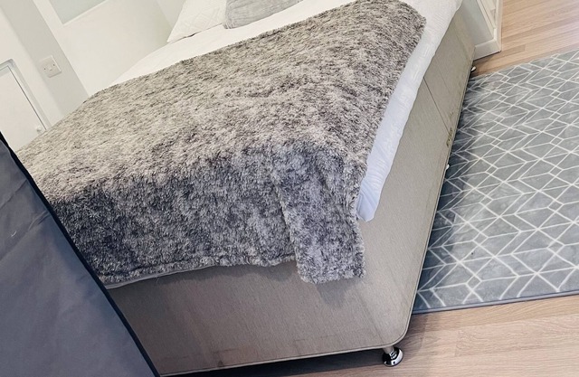 Comfy space in quiet area - 20 min from Sheffield City Center