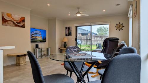 Comfy & spacious home near Bellarine Rail Trail