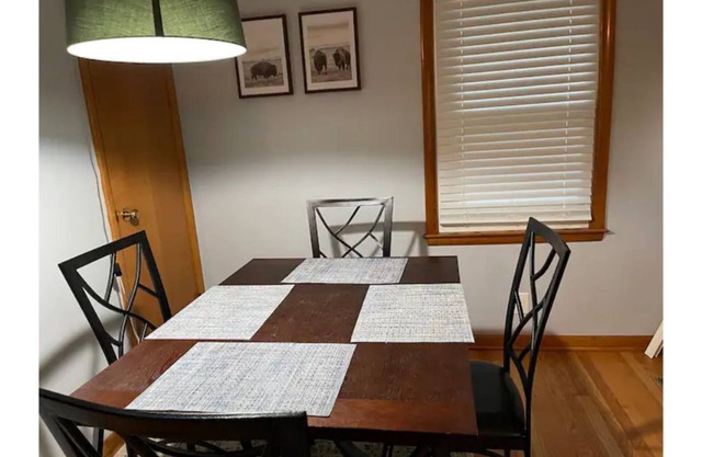 Comfy stay, safe neighborhood, great location